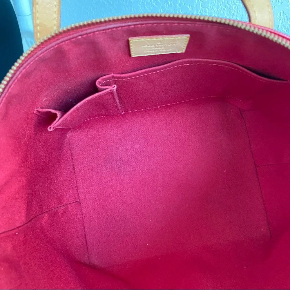 Louis Vuitton Vernis Bellevue PM bag